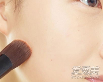 超自然韩式裸妆 底妆+内眼线画法