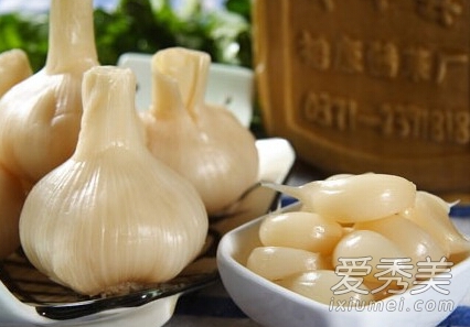 蒜你狠 这样吃蒜最养生有益(1)