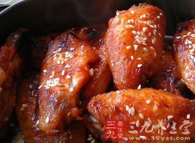 芝香鸡块(鸡肉+芝麻)