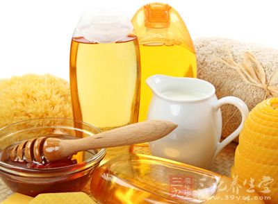 蜂蜜什么时间喝最好 蜂蜜的功效和作用(1)