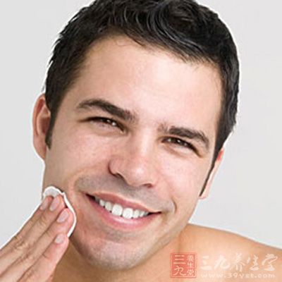 肌肤缺水严重