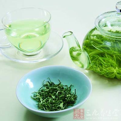 喝绿茶能减肥吗 绿茶的功效与作用介绍(2)_要闻
