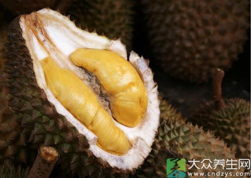 闻到海鲜就想吐_女士提海鲜上车遭公交车司机拒载业内称妨碍乘客健康