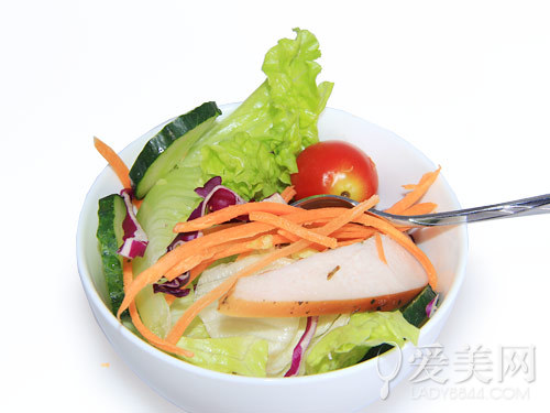 燕麦抑制脂肪吸收!选8种高纤食物 排毒刮脂(1)