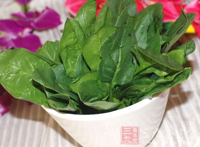30岁<em>头发就掉</em>光全因吃了它(1)_要闻_光明网