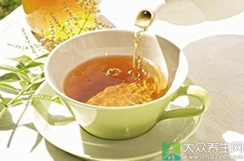 隔夜茶毒如蛇? 央视实验还清白 隔夜茶毒如蛇? 央视实验还清白