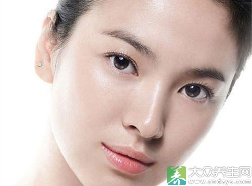 哪些身体变化预示好运到 <em>头发突然</em>变黑<em>变</em>亮(3