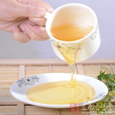 蜂蜜什么时间喝最好 蜂蜜的功效和作用(7)_要闻