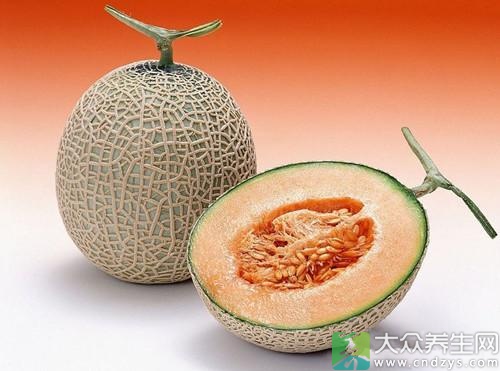 香蕉不能和八种食物一起吃 香蕉不能和八种食物一起吃
