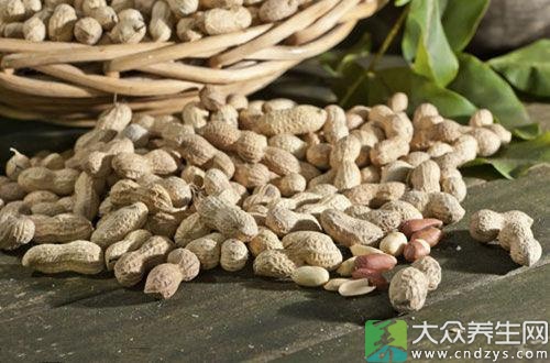花生应该怎样吃才能润肺又生血
