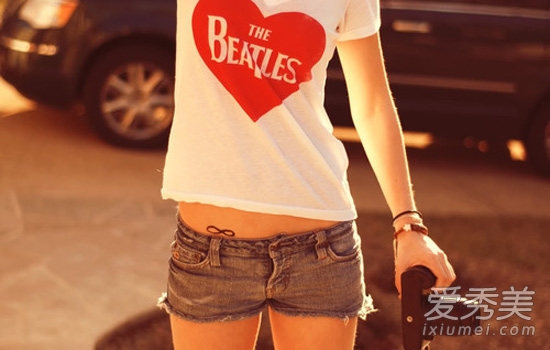 <em>马甲线速成</em>法 你也能轻松炫腹(5)_减肥健身 _