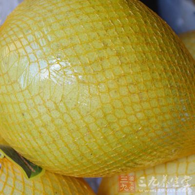 食物护肾抗癌有奇效 柚子是秋季成熟的水果﹐