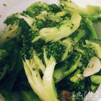 西兰花能丰胸美肤