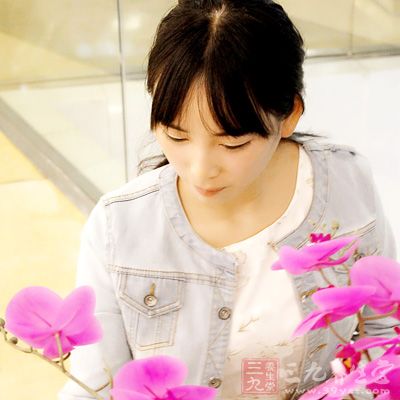 女人那里病了竟有异味(20)