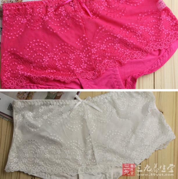 帅哥给美女裤头脱下来按摸视频_小贝上节目当众秀内裤搞笑色诱按摩女图综