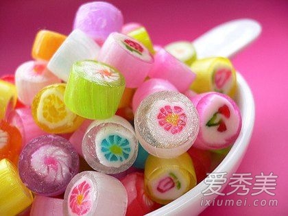 睡前千万不要吃这10种食物