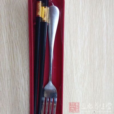 为何韩国人吃饭爱用金属筷子(5)