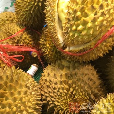 这些“臭”食物却能治疗多种疾病 榴莲中含有丰富的膳食纤维
