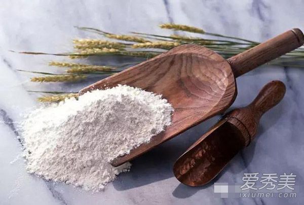 醋&啤酒&檸檬汁 洗發(fā)水里加這些東西護(hù)發(fā)效果翻倍 洗發(fā)水里加醋