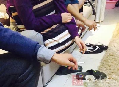  中国烟民3.16亿  如何减轻烟草危害(1)_要闻_光