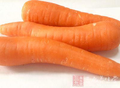 胡萝卜包含多种胡萝卜素、维生素及微量元素等