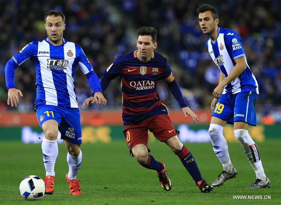 FC Barcelona beats RCD Espanyol 2-0 at Spa