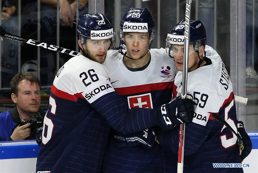 usa beats slovakia 6-1 at iihf ice hockey world championship