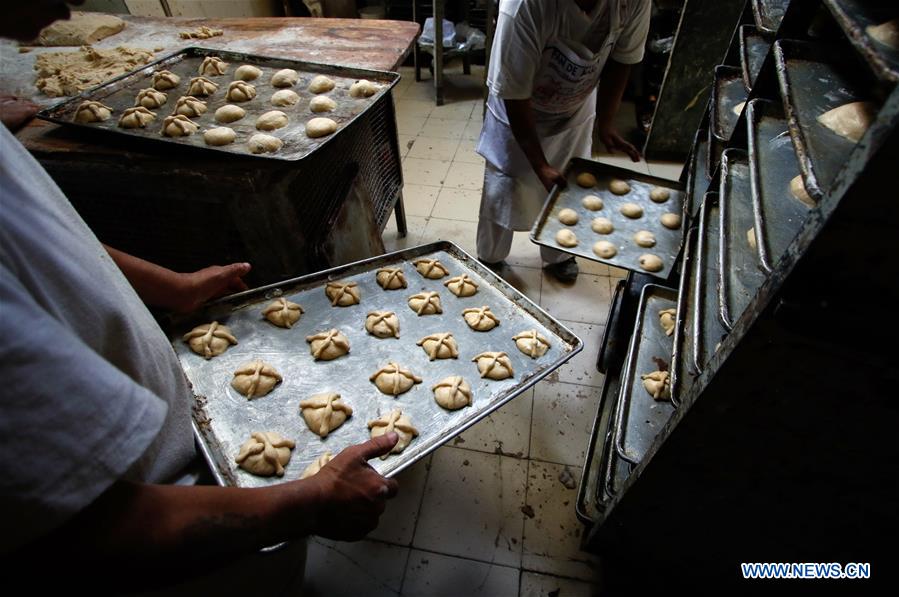 Mexicans to celebrate the Day of the Dead(6)