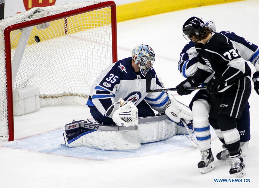 Winnipeg Jets beats Los Angeles Kings 2-1 at NHL ice hockey game (SP)U.S.-LOS ANGELES-NHL-KINGS-JETS
