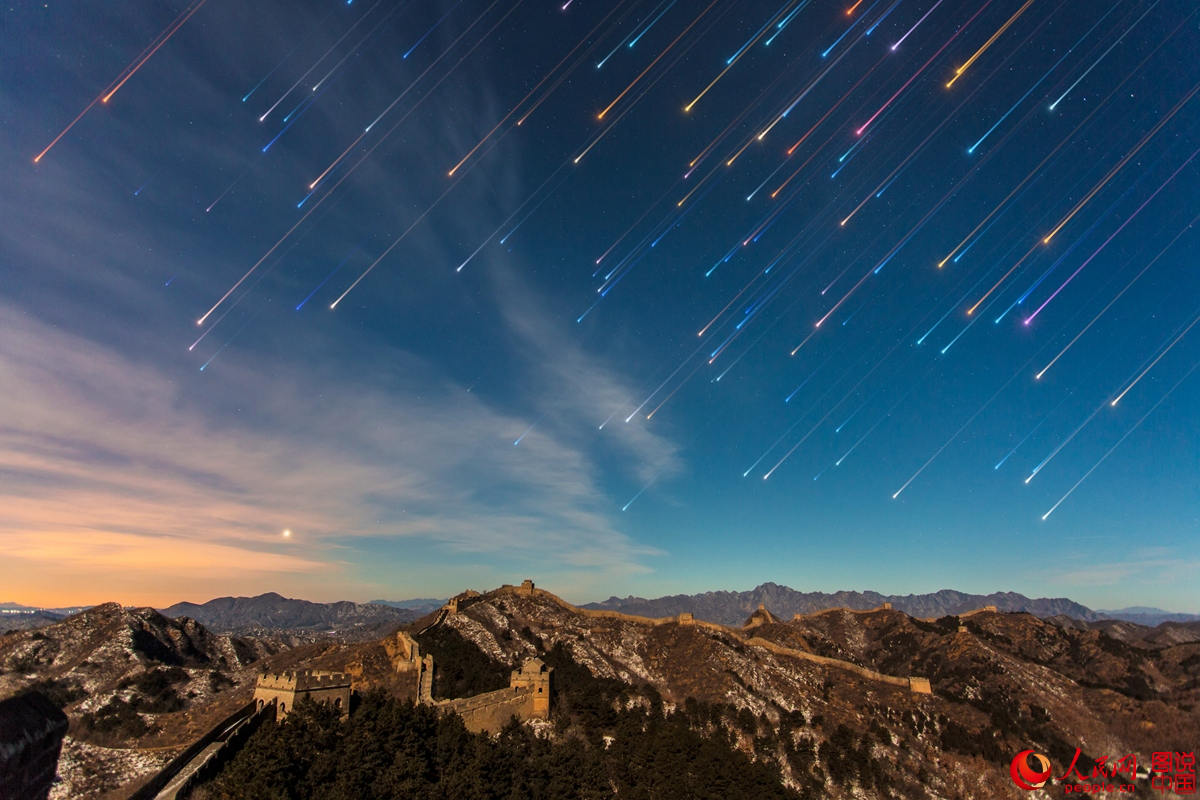 The Great Wall under starry sky