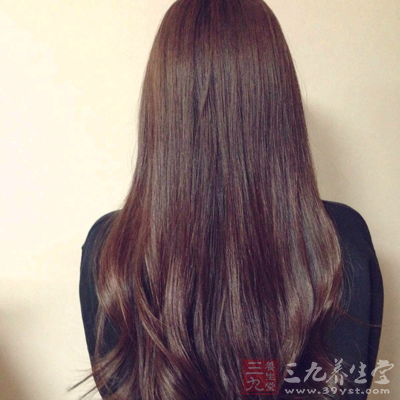 <em>头发掉</em>光的原因竟是吃了它(3)_要闻 _光明网