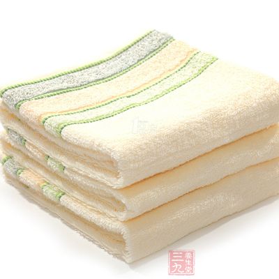潜伏在身边的5个“细菌炸弹” 洗脸、洗澡毛巾要分清楚