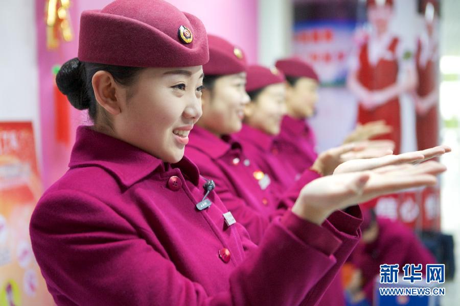 95后<em>高妹</em>的首趟春运之旅(1)_滚动<em>大图</em> _光明