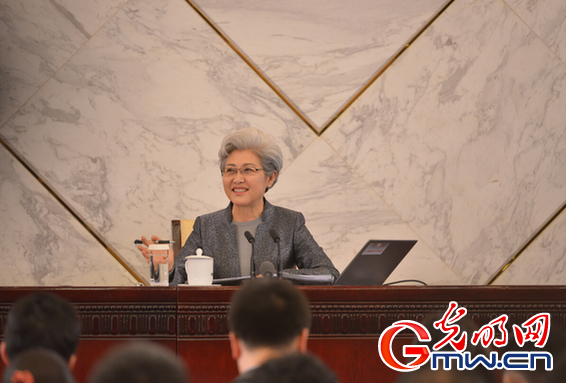 傅莹:在2020年之前全面落实税收法定原则