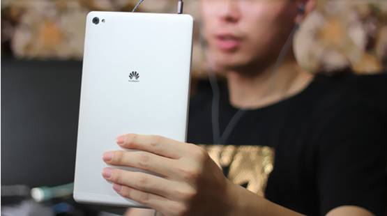 老用户心声 看华为M2揽阅给他们带来了什么﹖
