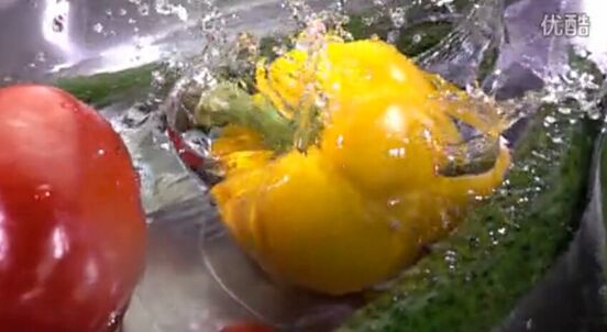 超慢动作拍摄备机最优之选,索尼黑卡RX100IV