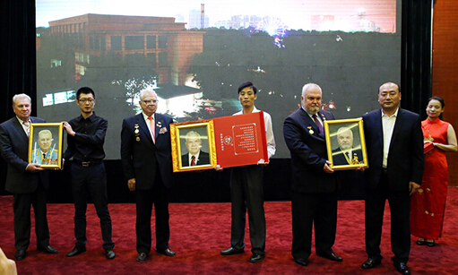 本真纯品山茶油获俄罗斯援华抗战老战士盛赞 本真纯品山茶油获俄罗斯援华抗战老战士盛赞