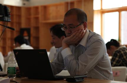 万众金服:孵化下一个行业新势力 万众金服:孵化下一个行业新势力