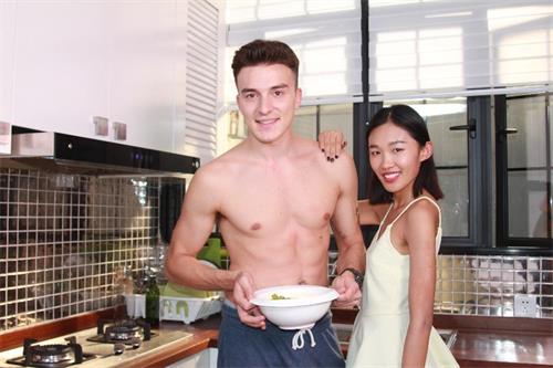 亨氏番茄酱男神“酱”临，玩转性别营销