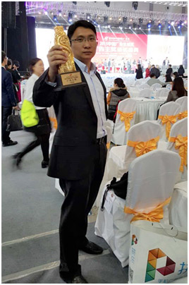 图为：神州专车CMO（ChiefMarketingOfficer首席营销官）杨飞