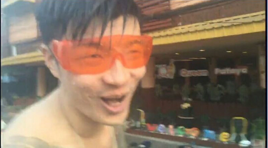 我们不一样单身狗视频【相关词_我们不一样虐