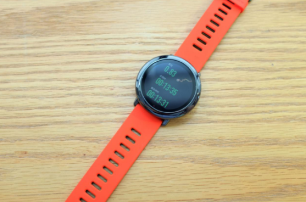 华米手表开箱评测﹕专注运动 续航惊人