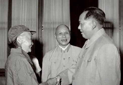 毛泽东与邓子恢关于合作化问题的三次论争 _历史频道 _光明网