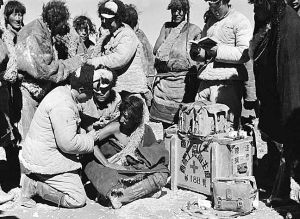 解放军是毛主席派来的菩萨兵