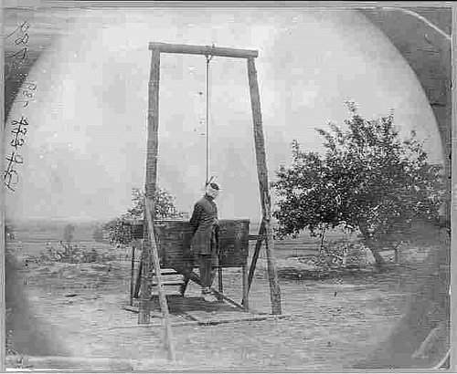 国外绞刑罕见现场照(1)_西窗史语