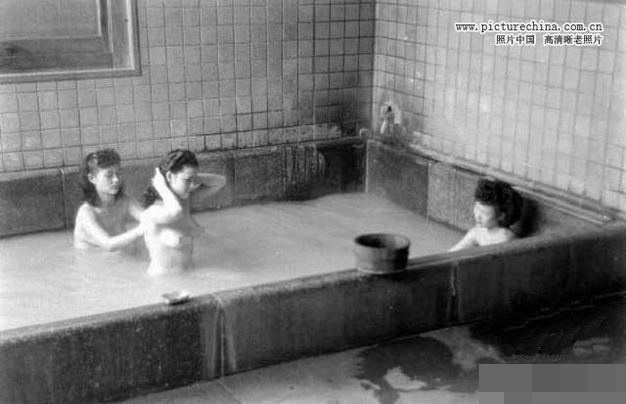 美国记者拍台湾浴池<em>裸女</em>(1)_光明网
