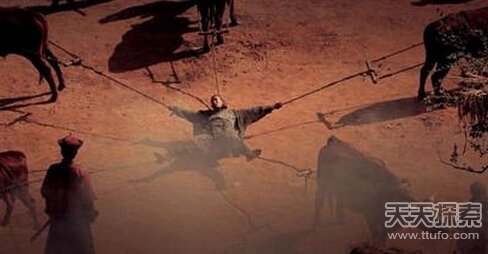 令人生不如死 史上真实存在的10大酷刑(13)