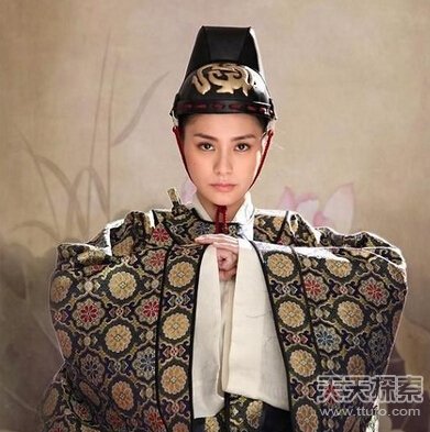一代风流<em>女相</em>上官婉儿恋70岁狄仁杰?(1)_历史