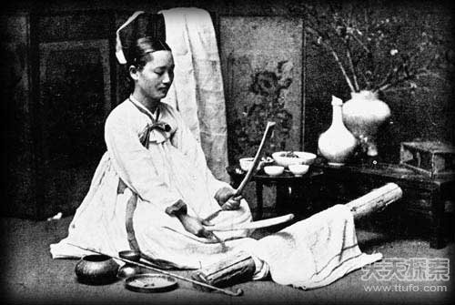 揭秘古代日本妓女奇特卖春方式(12)