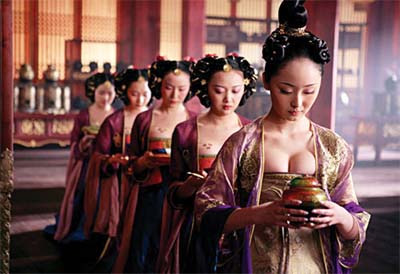 古代唐朝<em>女人</em>为何<em>喜欢</em>坦胸露乳?(1)_历史要闻